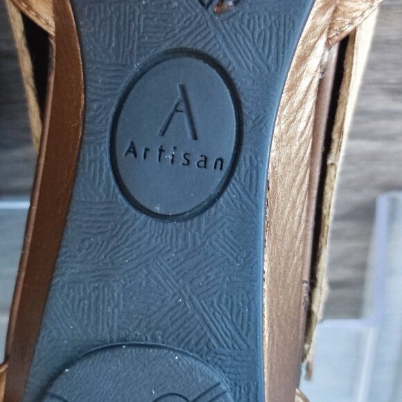 Clarks Artisan Strappy Sandals Size 8 Bronze Metallic Leather Open Toe Comfort - Picture 9 of 12